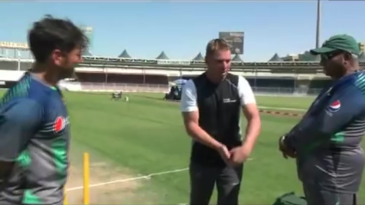 Shane warne Bowling session with Yasir Shah