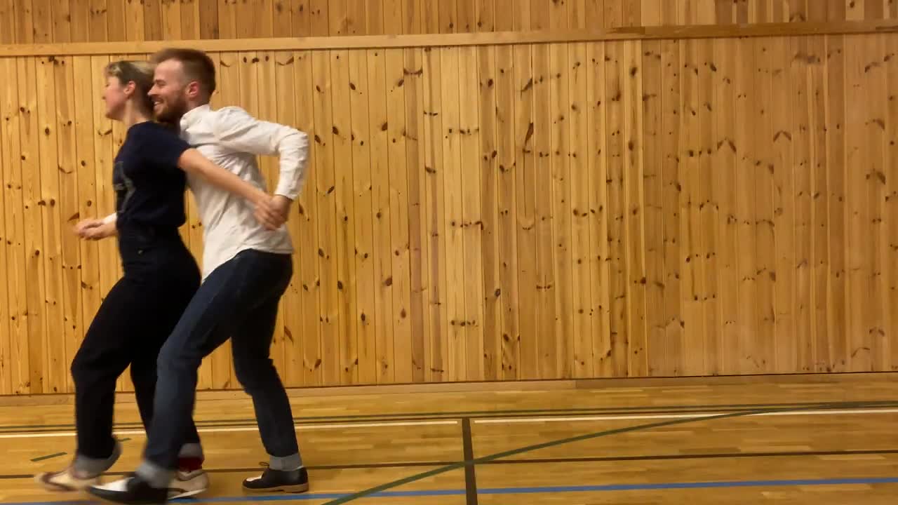Happy International Dance Day! Sondre & Tanya