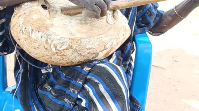Boare Kolojob is a kologo Musician who is blind.
