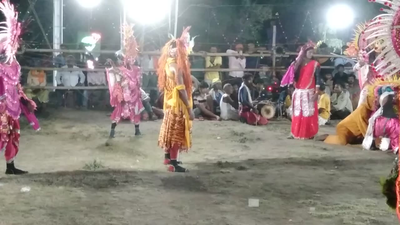 very dangerous stunt dance in India 😲