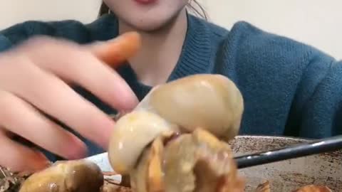 ASMR eating Spicy Seafood 🔥🔥🔥