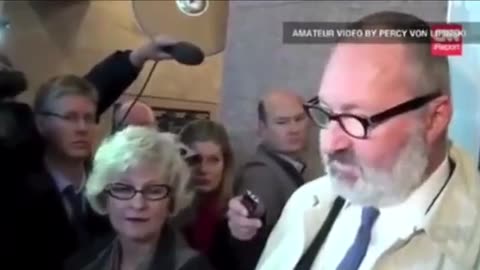 Randy Quaid on Hollywood gangsters.