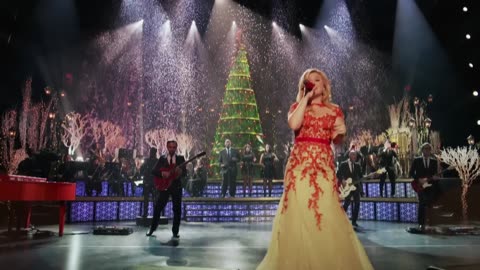 Kelly Clarkson - Underneath the Tree (HD Video)