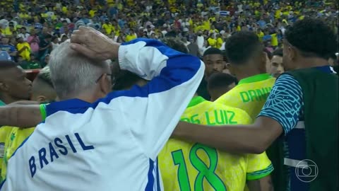 Fans can't believe what Brazil's players did to their own manager