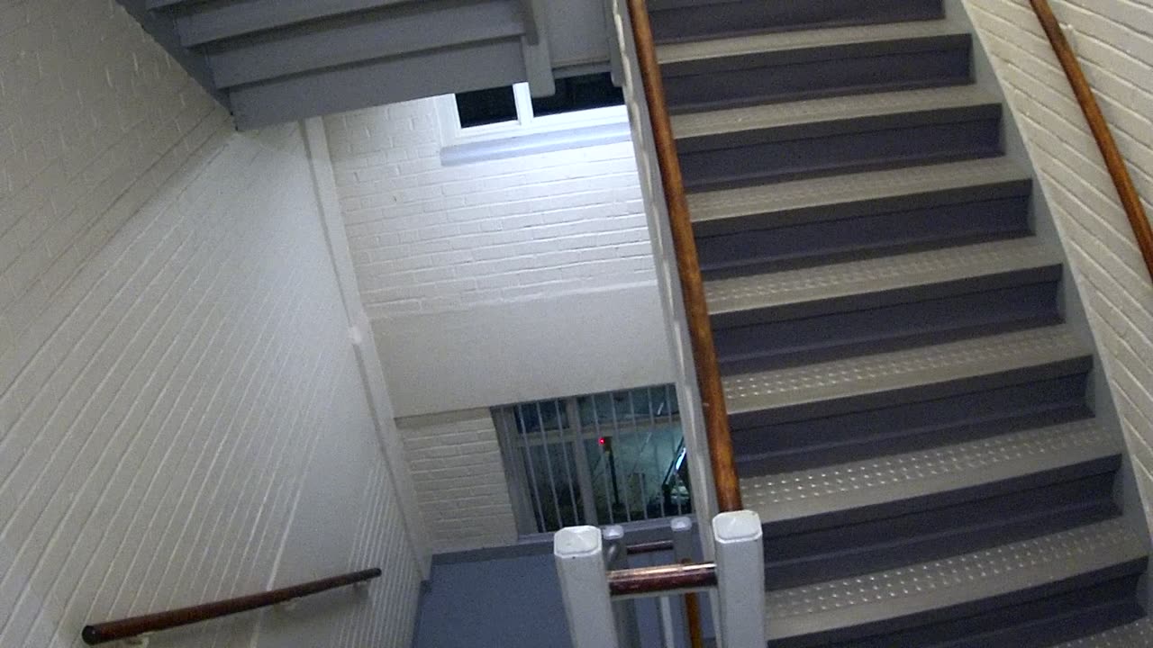 3895FHOB05Stair7_2021-01-05_04h55min16s627ms.mp4