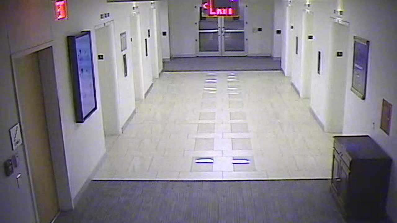 8430OHOB05MainElevatorLobby_2021-01-05_16h40min01s117ms.mp4