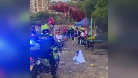 Pelea entre vendedores en Neomundo