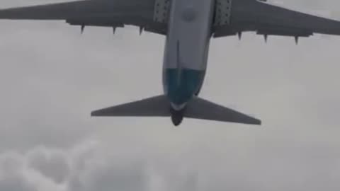 Avgeeks when a huge hunk of metal starts flying