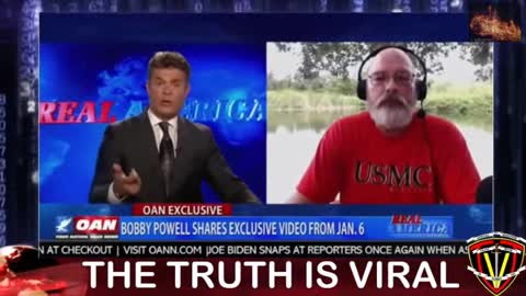 J6 Federal Agent Smashing Window