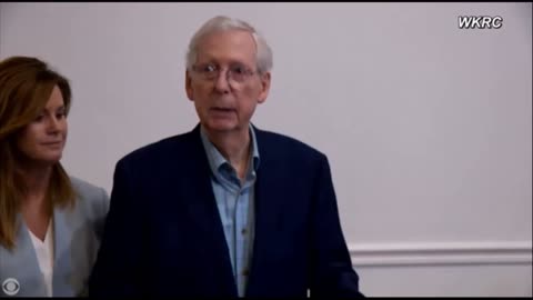 Mitch McConnell freezes again