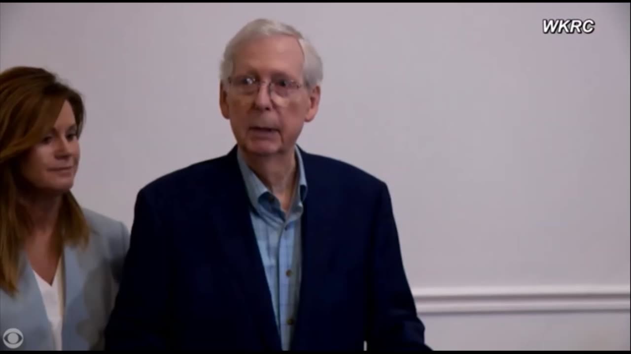 Mitch McConnell freezes again