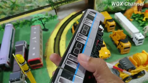 Train Toys - Playing Trains, Toy Cars is Fun