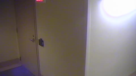 Camera0005USCSBAHallwaySB4-6_2021-01-06_Starting_at_108h20min00s240ms.mp4