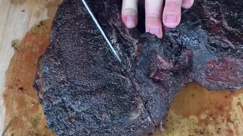 Double Stingray Tomahawk What should we name this…. 👨🏼🦳 #steak #grilling #outdoorcooking