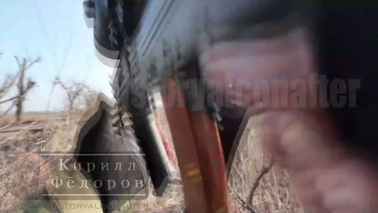 Russian soldiers POV of getting attacked by a Ukranian FPV drone