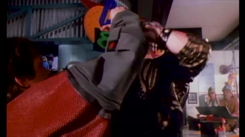 Back to the Future Part II - Theatrical Trailer