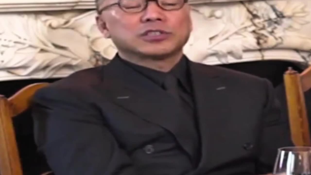 20221027文贵先生直播： #爆料革命历史——中共无法接受的 #18楼， 是美国和西方世界女王皇冠最中心那一块，跟钱没有关系。过去只接受美国白人、犹太人、有钱人