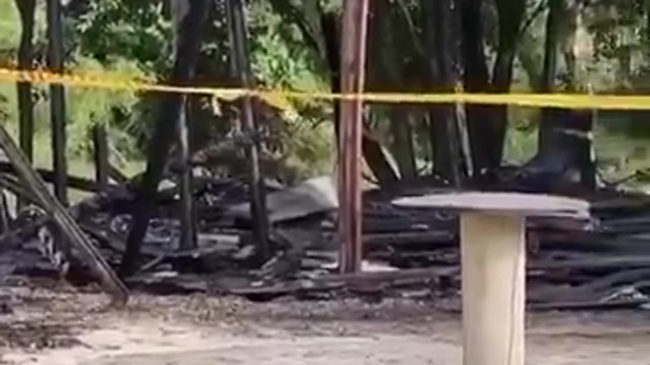 Mais um episódio suspeito sobre Francisco Wanderley Luiz, conhecido como “Tiu França” e apelidado pelo mainstream de “homem-bomba”.