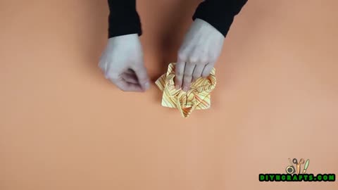 DIY Easter Napkin Flower - DIYnCrafts.com