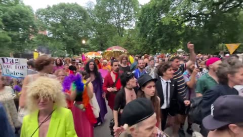 NYC Drag Marchers chant “we’re here, we’re queer, we’re coming for your children”