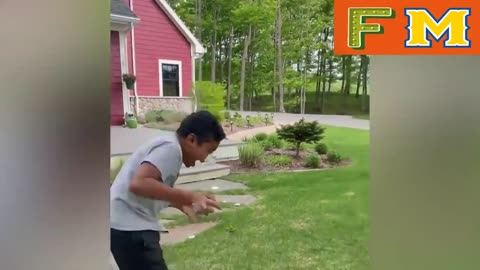 Try not to laugh 002