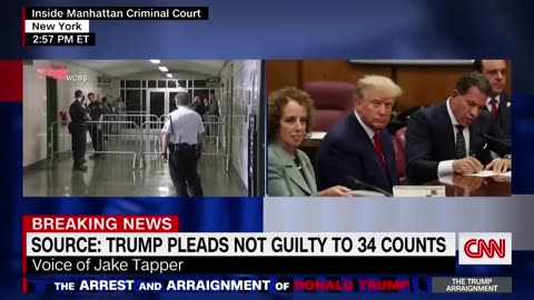 That is an angry Donald Trump ; Analyst on Trump court photos