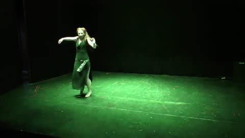 Ae- Ajnabi- Dancing- Dj