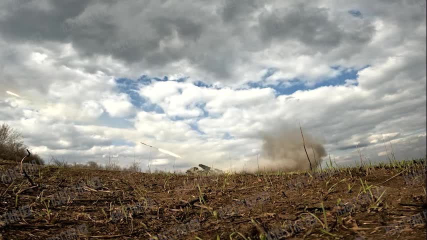 Ukraine War - "Grads" are hitting the enemy near Donetsk