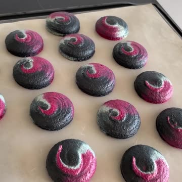 Трехцветные космические крышечки макарон🚀🚀🚀