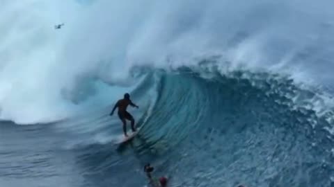 Kala Grace Charges Pipeline After a Serious Injury 🙌