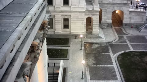 0951USCSRFEastRoof_2021-01-05_07h00min00s443ms.mp4