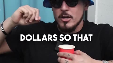 Financial GURU Be Like!!! 😂🤣😂🤣 #funny #comedy #wealth #money #mindset #motivation #motivational