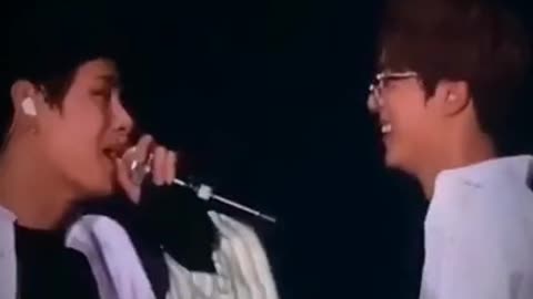 BTS😘