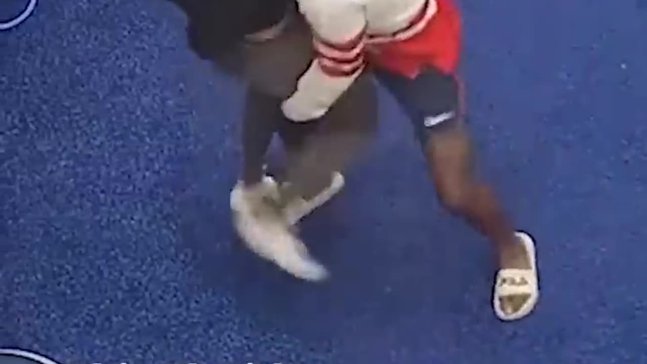 Brave woman fights off male attacker while alone at gym