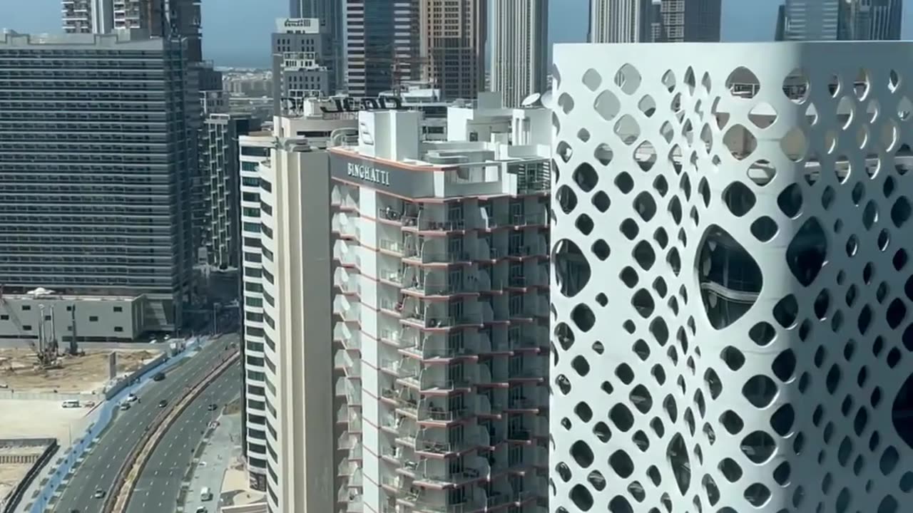 WOwWW_ Mesmerizing heights in DUBAI__ _shorts _shortsviral