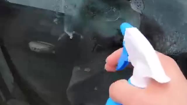 Does everyone think it's easy to use the car wash sponge