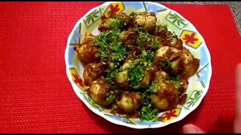 Classic Indian Dish: Spiced Apple Gourd (Watch & Prepare)