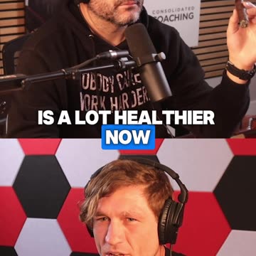 🎭🏟️ From dive bars to stadiums: My wild ride in pro wrestling