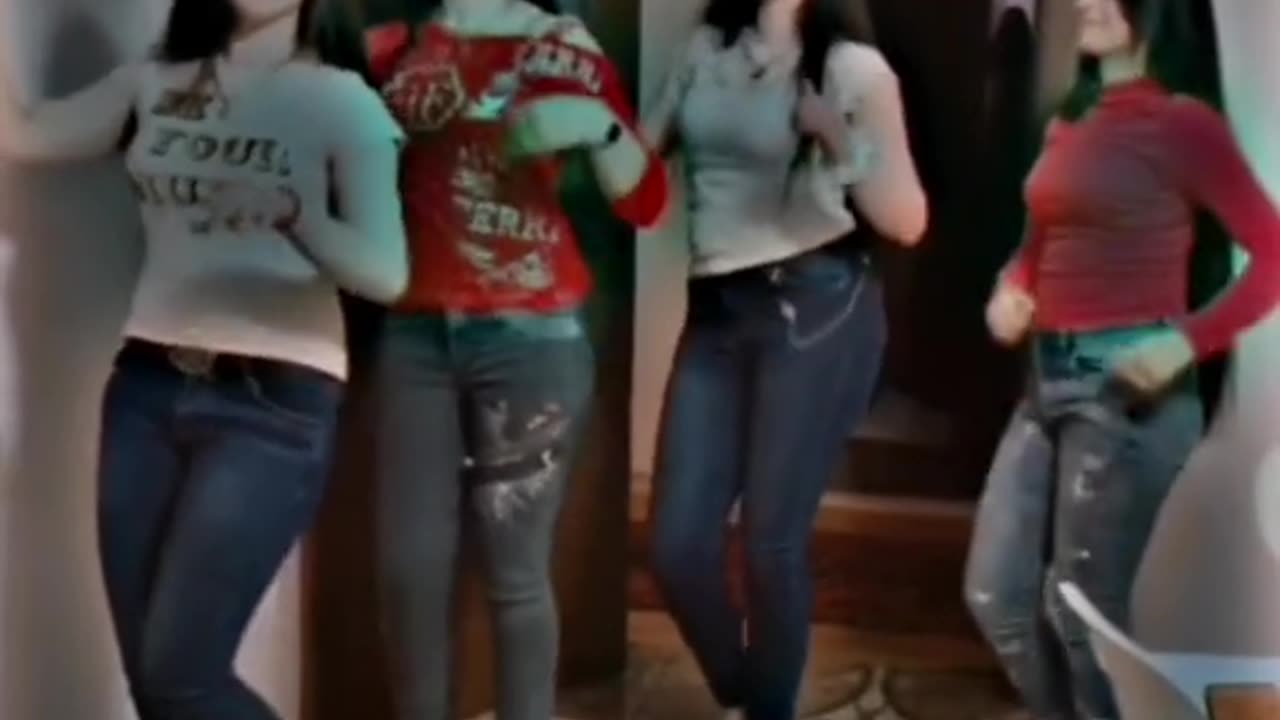 Girls dance video #viralvideo#foryoupage#like& follow