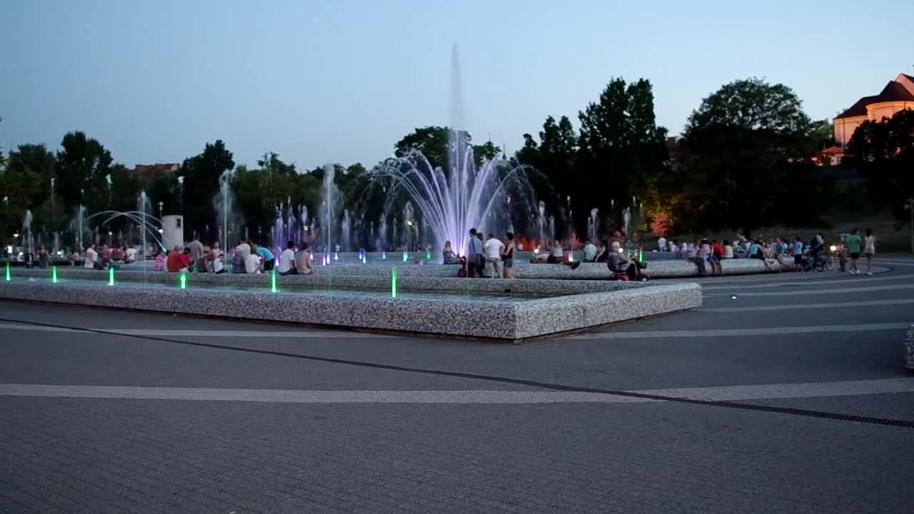 Warsaw Multimedia Fountain 1