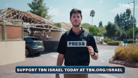 Hezbollah TARGETS Golan Heights; Israelis EVACUATED Along Northern Border | Yair Pinto