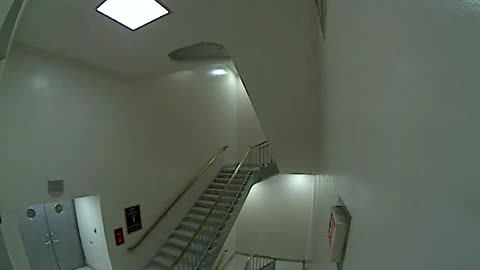 3152RHOB01Stair7_2021-01-05_00h40min00s887ms.mp4