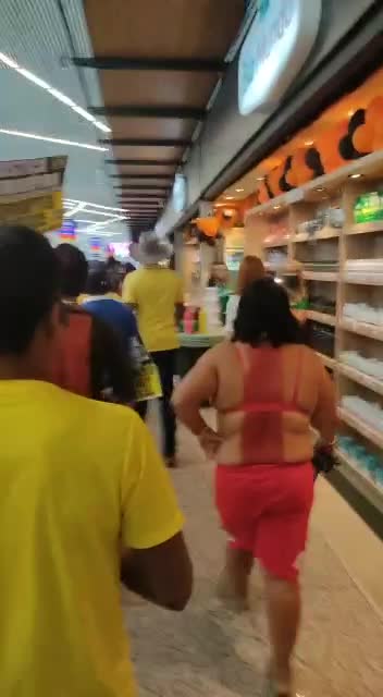 ÍNDIOS NO AEROPORTO DE BRASÍLIA 15 02-12-2022