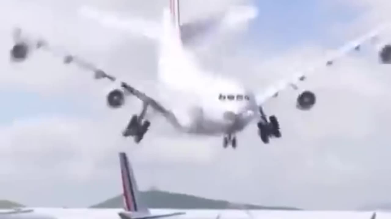 Airplane ✈️🛫 funny 🤣🤣 video