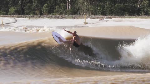 Traktor Team session at Surf Lakes on the XERO