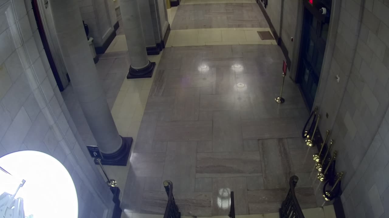 7216USCH02RotundaLobbyEastStairs_2021-01-06_02h00min00s207ms.mp4