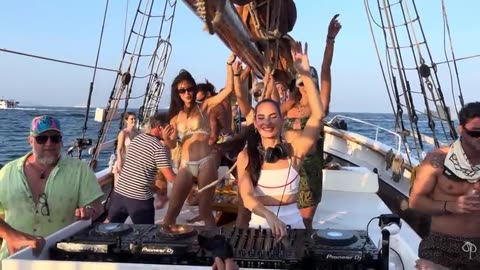 Lilly Palmer live from her boat party in Ibiza 20/08/24