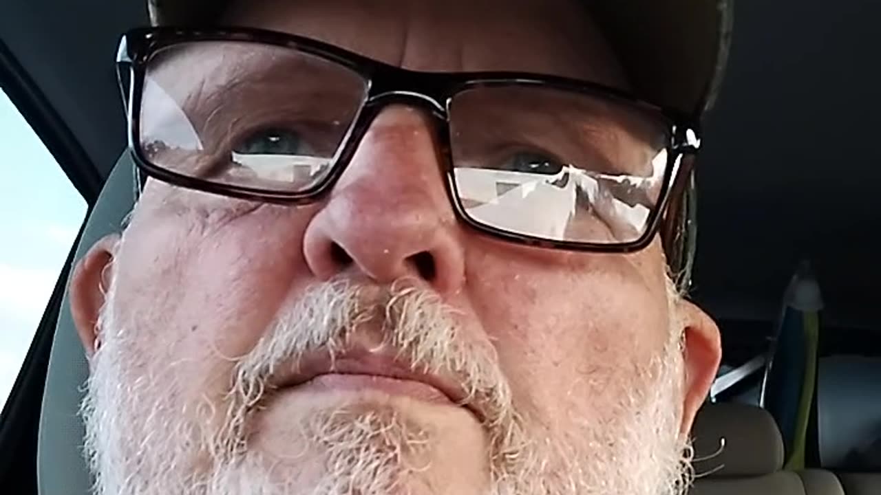 Please like and comment to this video to help me get the information to other people thank you