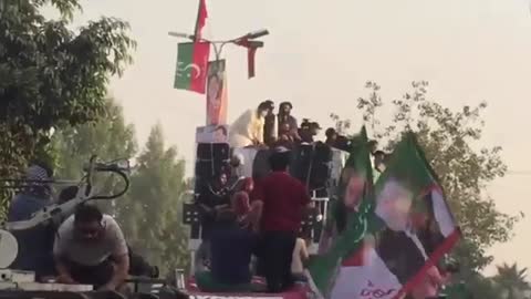 Attack on Imran khan long march