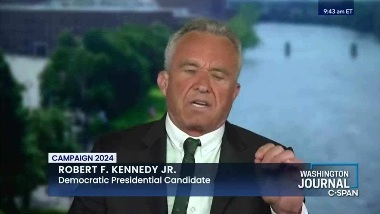 Robert Kennedy Jr kalder COVID-sprøjten for 'den farligste vaccine' i historien på C-SPAN